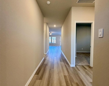 2209 Dunbar Drive - Photo Thumbnail 1