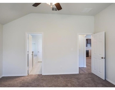 9201 Forbes Mill - Photo Thumbnail 7