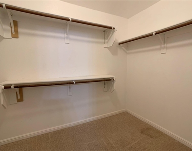 3102 Whispering Pine Boulevard - Photo Thumbnail 19