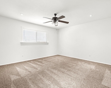 7356 Walling Lane - Photo Thumbnail 24