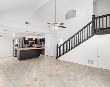 7356 Walling Lane - Photo Thumbnail 5