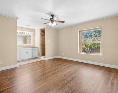 620 Oakwood Lane - Photo Thumbnail 22