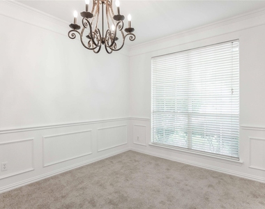 3305 Estacado Lane - Photo Thumbnail 4
