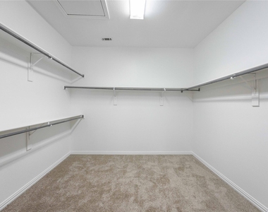 3305 Estacado Lane - Photo Thumbnail 23