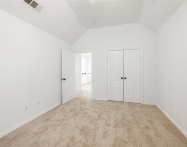 3305 Estacado Lane - Photo Thumbnail 26