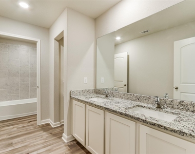 2012 Jeanine Drive - Photo Thumbnail 17