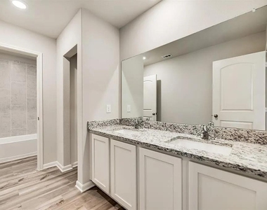 2012 Jeanine Drive - Photo Thumbnail 15