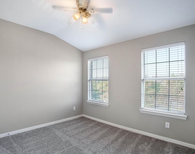 1441 Fox Run Drive - Photo Thumbnail 26