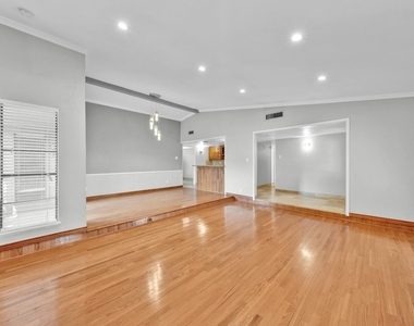 1715 Cherokee Trail - Photo Thumbnail 9