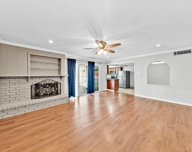 1715 Cherokee Trail - Photo Thumbnail 7