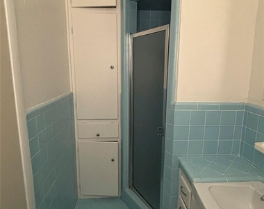 504 N Frederick Street - Photo Thumbnail 9