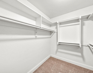 605 Martin Luther King Street - Photo Thumbnail 16