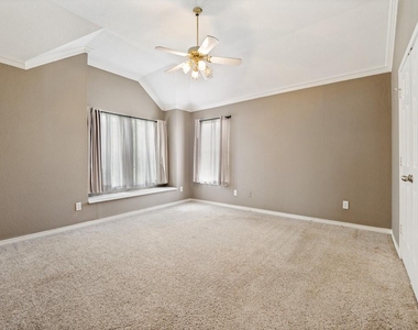 4620 Dusk Meadow Drive - Photo Thumbnail 23