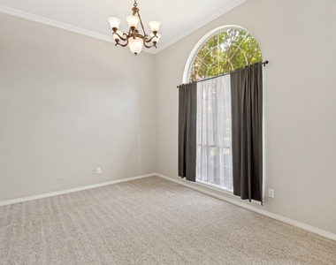 4620 Dusk Meadow Drive - Photo Thumbnail 6