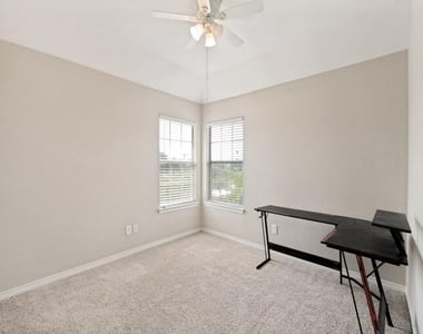 4620 Dusk Meadow Drive - Photo Thumbnail 28