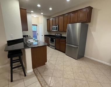 6406 Shakespeare Place - Photo Thumbnail 3