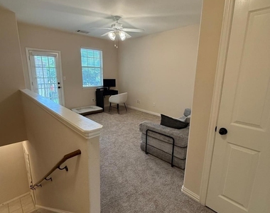 6406 Shakespeare Place - Photo Thumbnail 6