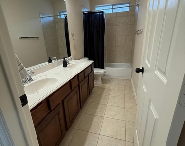 6406 Shakespeare Place - Photo Thumbnail 11