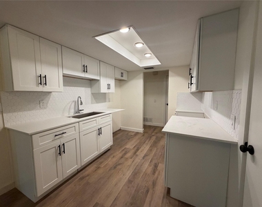 4033 Morgan Drive - Photo Thumbnail 5
