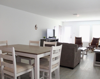 3907 Ontario Way - Photo Thumbnail 11