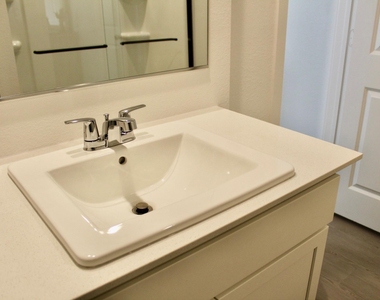 3907 Ontario Way - Photo Thumbnail 22