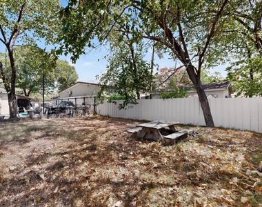 762 Bethpage Avenue - Photo Thumbnail 39