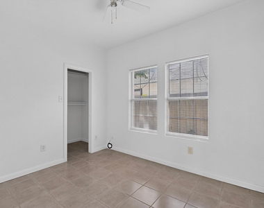762 Bethpage Avenue - Photo Thumbnail 31