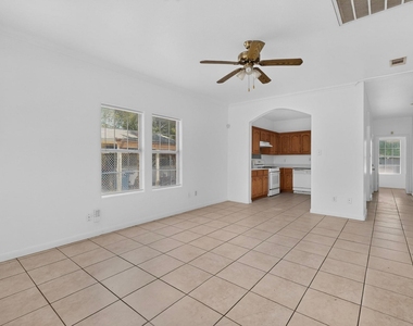 762 Bethpage Avenue - Photo Thumbnail 11
