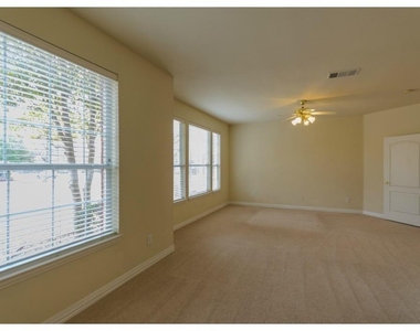 2613 Owl Creek Drive - Photo Thumbnail 12