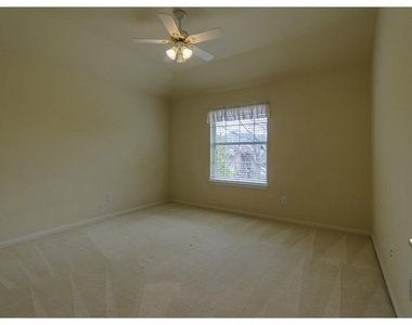 2613 Owl Creek Drive - Photo Thumbnail 6