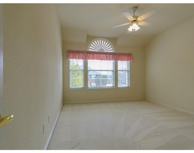 2613 Owl Creek Drive - Photo Thumbnail 7