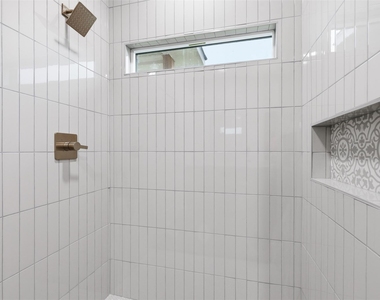 1413 Ridgeview Circle - Photo Thumbnail 18