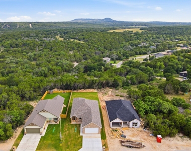 1413 Ridgeview Circle - Photo Thumbnail 26