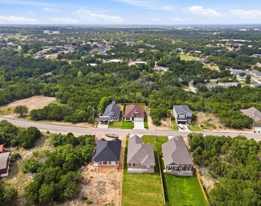 1413 Ridgeview Circle - Photo Thumbnail 28