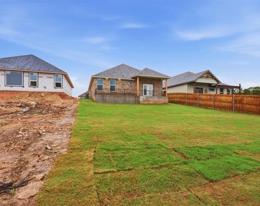 1413 Ridgeview Circle - Photo Thumbnail 25
