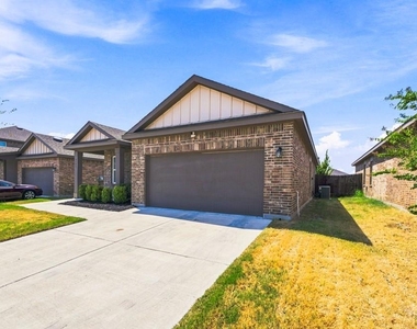 8405 Hawkview Drive - Photo Thumbnail 1