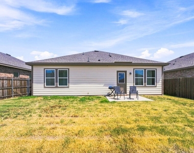 8405 Hawkview Drive - Photo Thumbnail 22