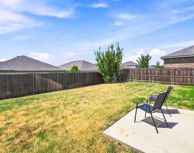 8405 Hawkview Drive - Photo Thumbnail 25