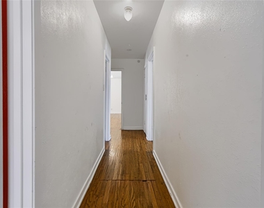 732 Hurstview Drive - Photo Thumbnail 17