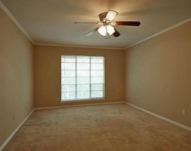 10594 High Hollows Drive - Photo Thumbnail 18