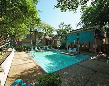 10594 High Hollows Drive - Photo Thumbnail 17