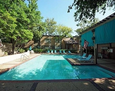 10594 High Hollows Drive - Photo Thumbnail 16