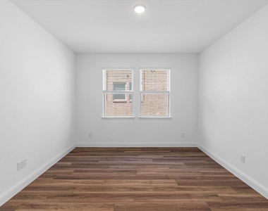 2900 Long Slope Road - Photo Thumbnail 20