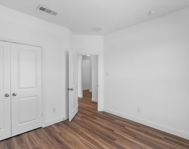 2900 Long Slope Road - Photo Thumbnail 23