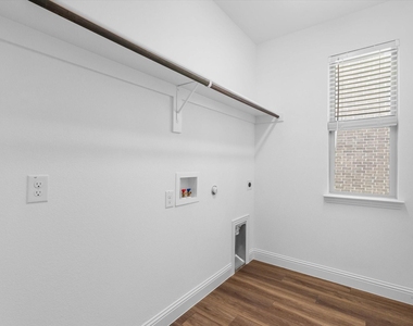 2900 Long Slope Road - Photo Thumbnail 22