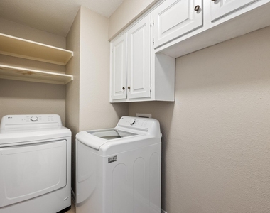 3326 Augusta Boulevard - Photo Thumbnail 30