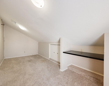 3326 Augusta Boulevard - Photo Thumbnail 29