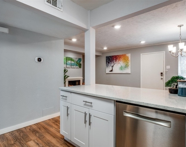 4317 Hartford Street - Photo Thumbnail 15