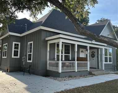 301 Ward Street - Photo Thumbnail 2