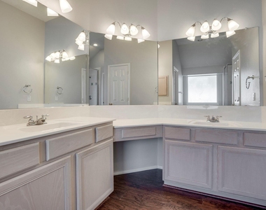 3816 Johnson Drive - Photo Thumbnail 17